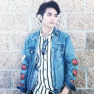 Meet your Posher, Raymond